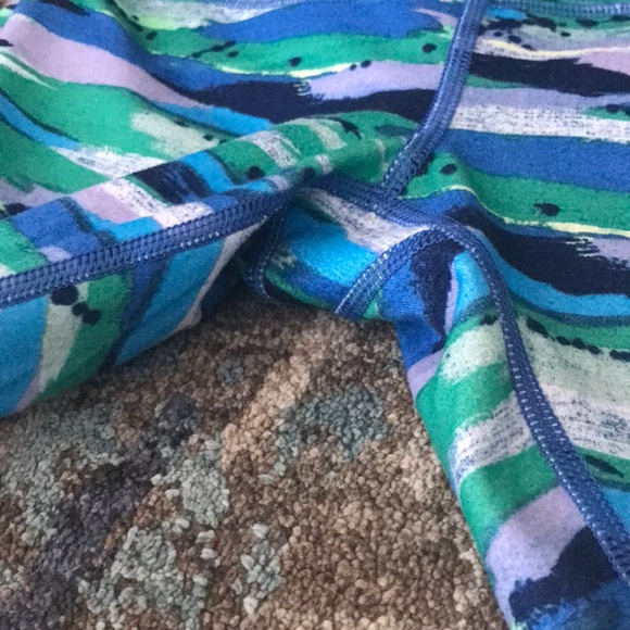 GUC Lululemon leggings size 6 - Picture 2 of 8